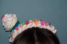 Popstar-Inspired Cupcake Accessories