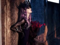 Dramatic Mourning Fashion Image 8