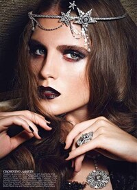 Holiday Jewelry Editorials Image 5