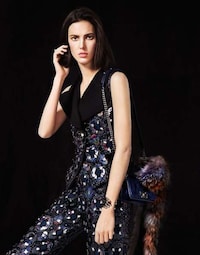 Eclectic Fall Fashion Image 3