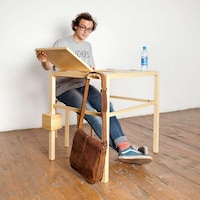 Built-In Hammock Desks Image 2