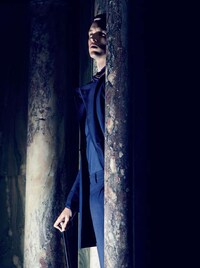 Opulent Mansion Portraits Image 3