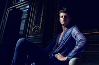 Opulent Mansion Portraits Image 6