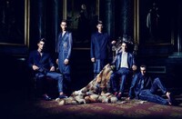 Opulent Mansion Portraits Image 8
