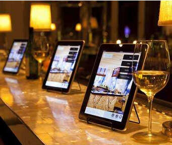 The Role of Technology in Improving Customer Experience