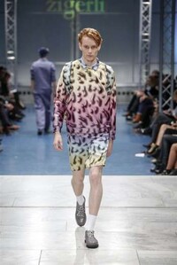 Printed Sci-Fi Sportswear Image 2