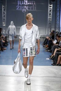 Printed Sci-Fi Sportswear Image 8