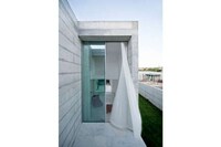 Deceiving Prison-Like Homes Image 3