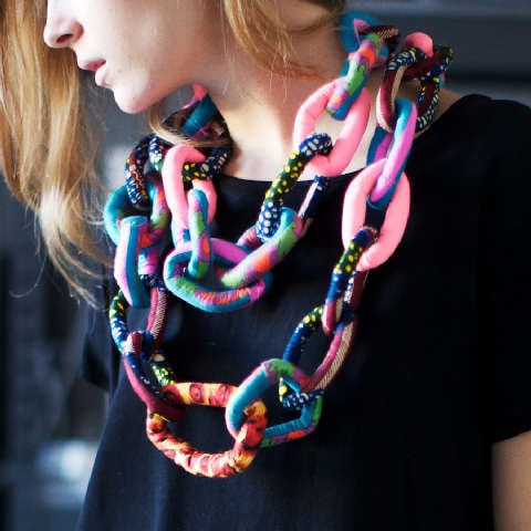 80 Sensational Scarves