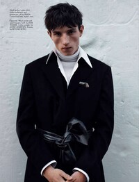 Eccentric Desert-Ready Editorials Image 6