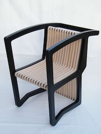 Simple Transforming Seating Image 3