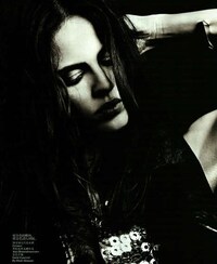 Distressed Androgynous Editorials Image 8