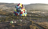 Ballooned Travelling Abodes Image 3