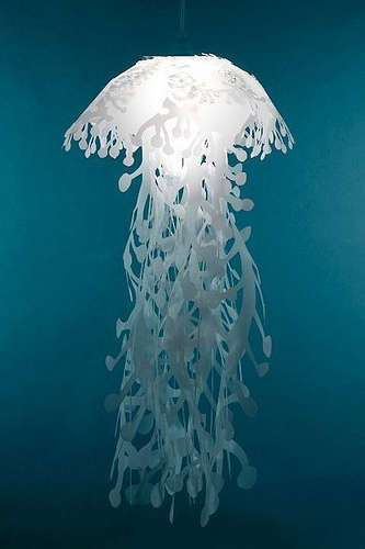 16 Jellyfish-Inspired Lights