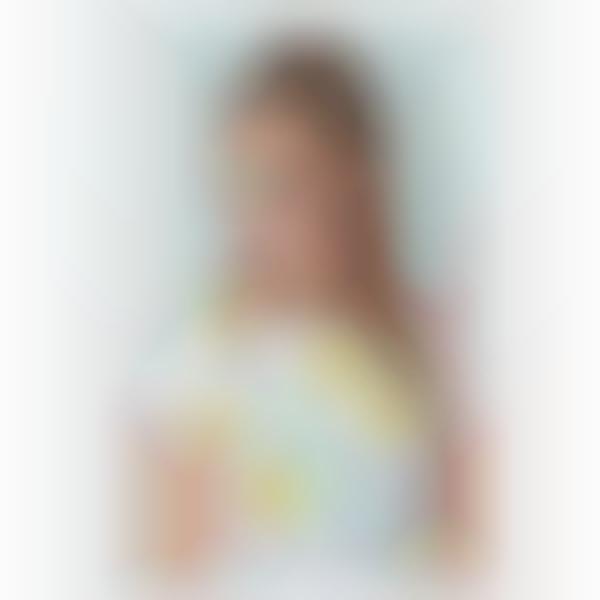 70s-Inspired Pastel Fashions