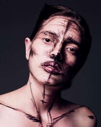 Sculptor-Inspired Photoshoots Image 2