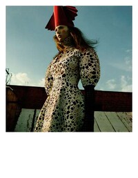 Feminine Warrior Fashion Image 8