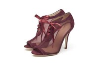 Iconic Actress-Inspired Footwear Image 2