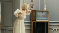 Personalized Celebrity Holiday Videos Image 4
