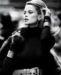 Candid Socialite Photography Image 4