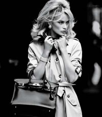 Candid Socialite Photography Image 7