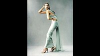 Fake Fashion Pose Pictures Image 4