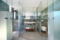 Mountainous Pool Resorts Image 3