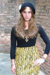 Simplistically Chic Eco Clothing Image 2