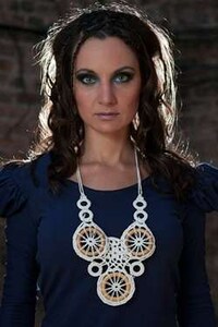 Simplistically Chic Eco Clothing Image 7