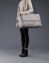 Incredibly Over-Sized Ostrich Bags Image 3