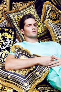 Ornate Opulence Editorials Image 4