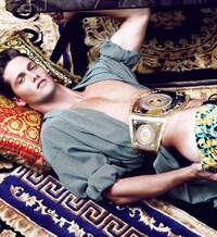 Ornate Opulence Editorials Image 5