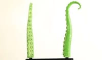Wriggling Laptop Appendages Image 6