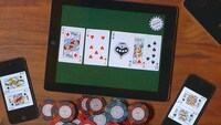 Card-Dealing Phone Apps Image 5