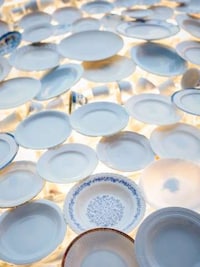 Eclectic Dinnerware Tannenbaums Image 4