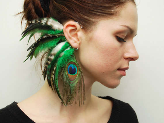 40 Fabulously Feathered Accessories