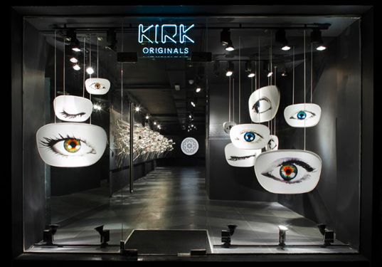 25 Innovative Window Displays