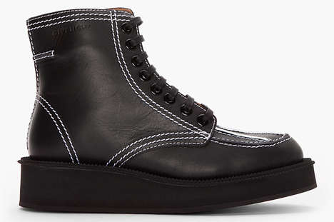 Androgynous Foam Platform Boots