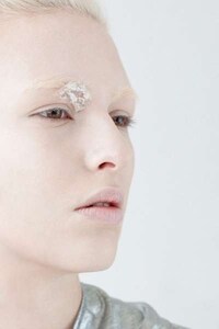 Ethereal Minimalism Portraiture Image 3
