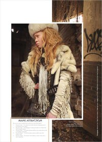 Hobo-Chic Monarchy Portraits Image 8