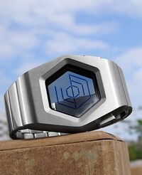 Transparent Web Watches Image 3