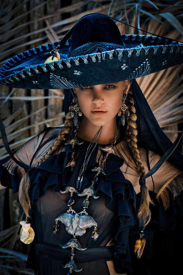 25 Luxurious Latin Editorials