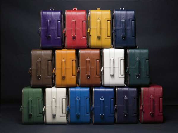 95 Contemporary Travel Pieces