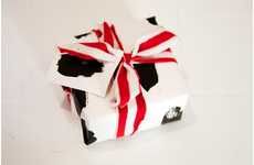 DIY Customizable Gift Wrapping
