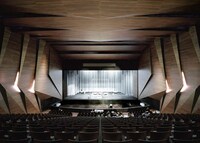Dramatically Asymmetrical Theaters Image 2