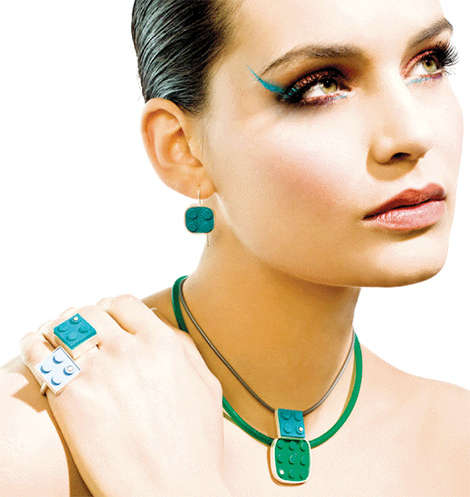 21 Spirited LEGO Jewelry Designs