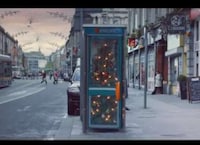 Travelling Christmas Tree Ads Image 7