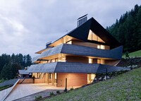 Folding Facade Abodes Image 2