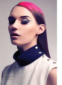 Double-Winged Eyeliner Editorials Image 3