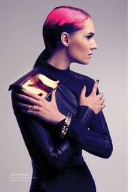Double-Winged Eyeliner Editorials Image 8